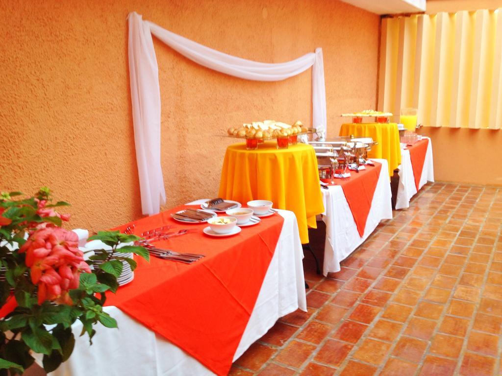 Hotel Imperial Cap-Haitien Exterior photo