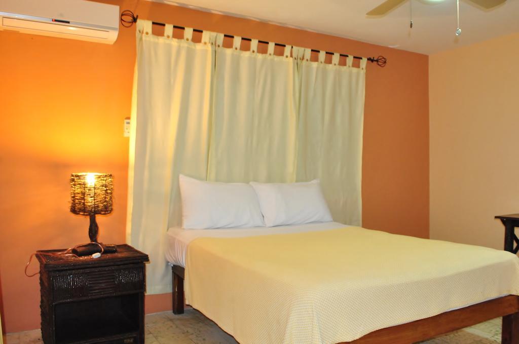 Hotel Imperial Cap-Haitien Exterior photo